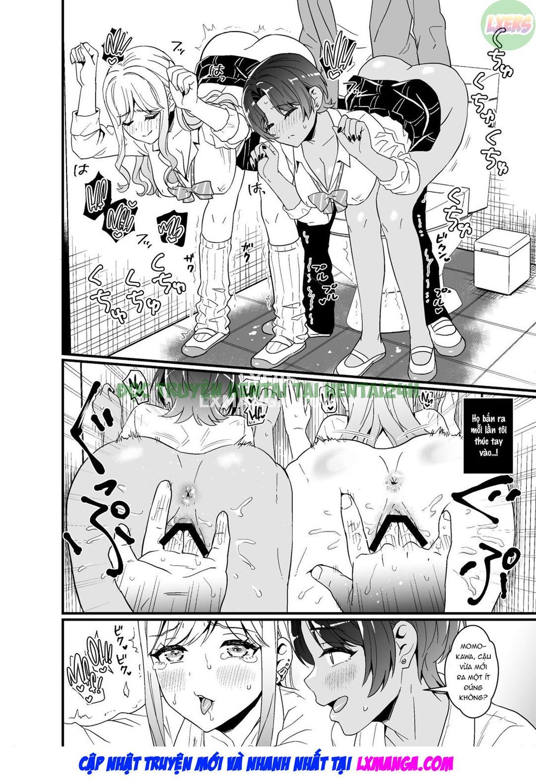 Xem ảnh 24 trong truyện hentai That Time Gyarus Asked Me To Grope Their Tits After Class - One Shot - truyenhentai18.pro
